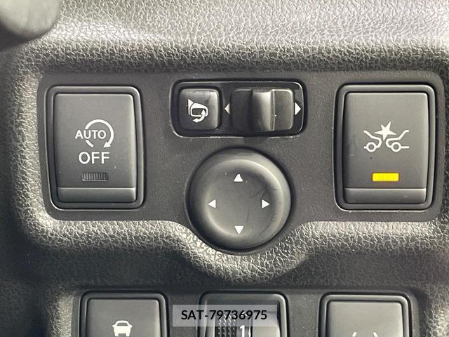 Nissan NOTE 2015-09 8006276-19