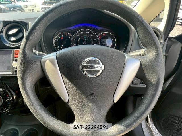 Nissan NOTE 2015-09 8006687-16