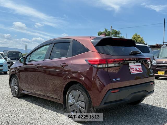 Nissan NOTE 2021-01 8006797-14