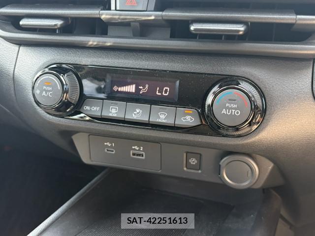 Nissan NOTE 2021-01 8006797-18