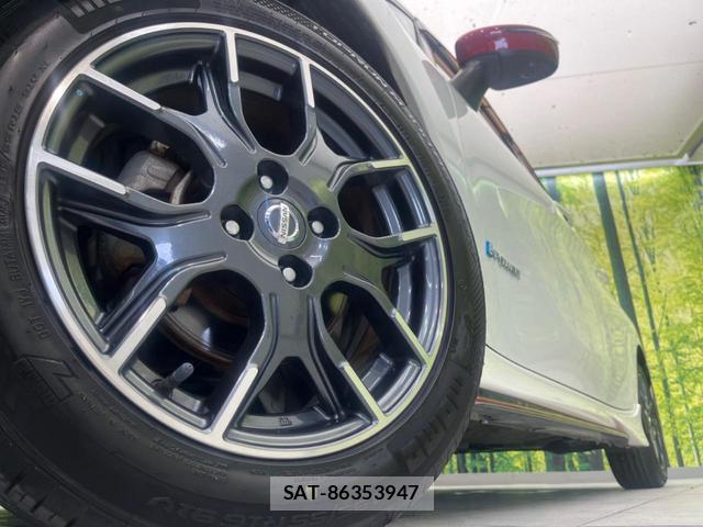 Nissan NOTE 2017-03 8007214-12