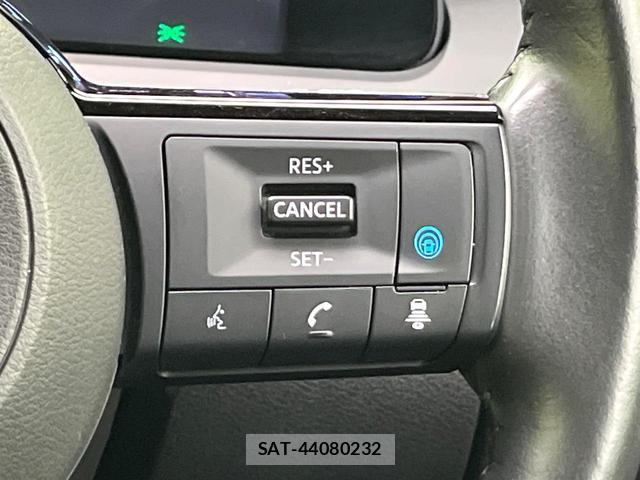 Nissan NOTE 2023-03 8008709-5