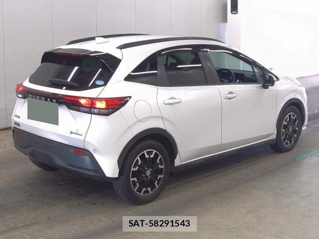 Nissan NOTE 2021-11 8008851-4