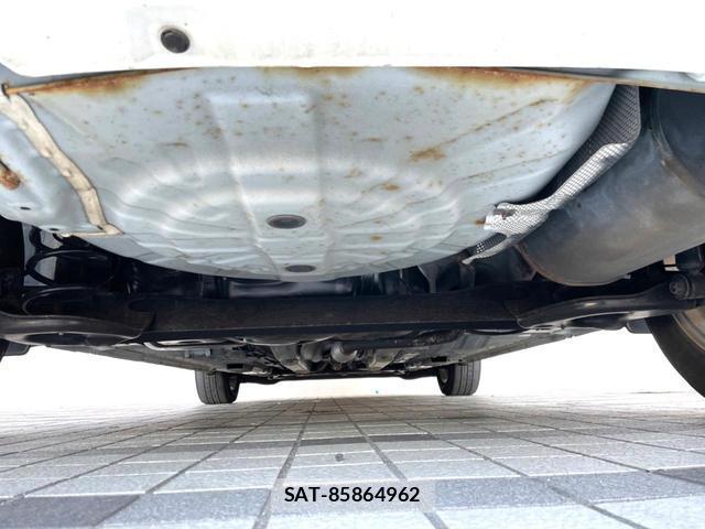 Nissan NOTE 2019-02 8009907-18
