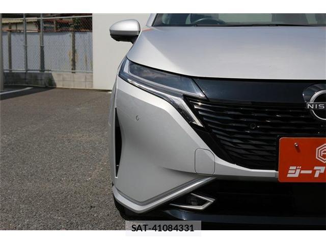 Nissan NOTE 2021-11 8010787-11