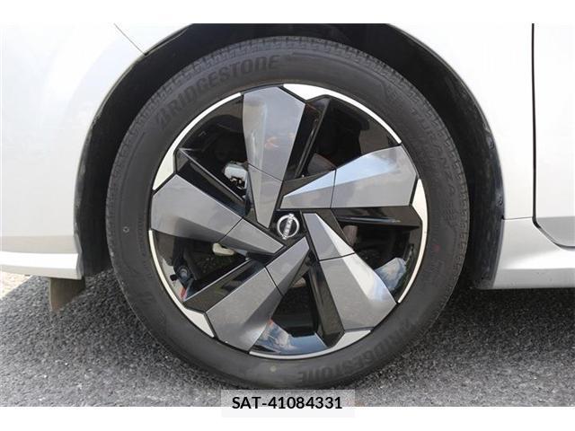 Nissan NOTE 2021-11 8010787-18