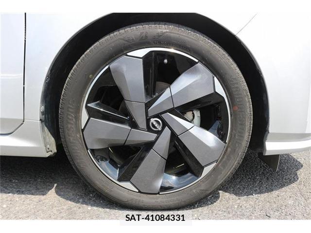 Nissan NOTE 2021-11 8010787-19
