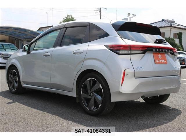 Nissan NOTE 2021-11 8010787-6