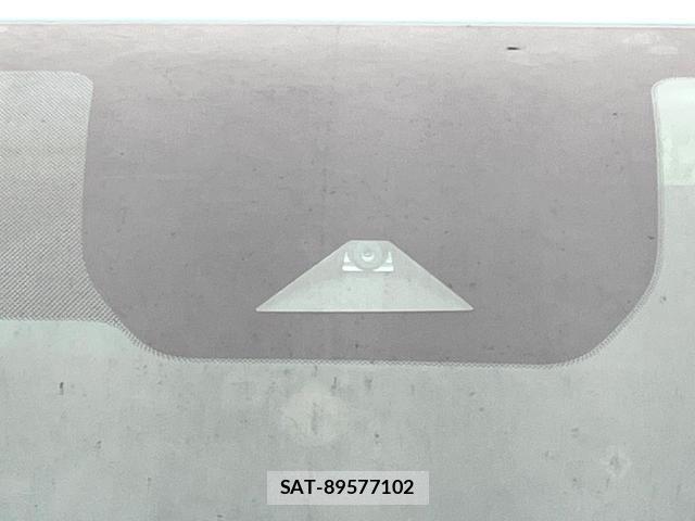 Nissan NOTE 2023-06 8011163-4