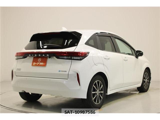 Nissan NOTE 2022-01 8011321-12