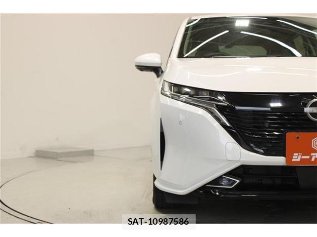 Nissan NOTE 2022-01 8011321-16