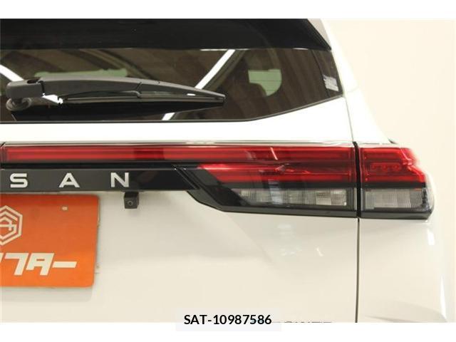 Nissan NOTE 2022-01 8011321-18