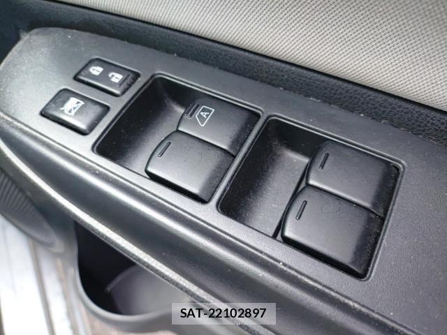 Nissan NOTE 2019-06 8012087-13