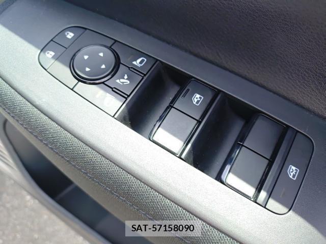 Nissan NOTE 2021-06 8012098-13