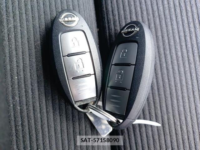 Nissan NOTE 2021-06 8012098-14