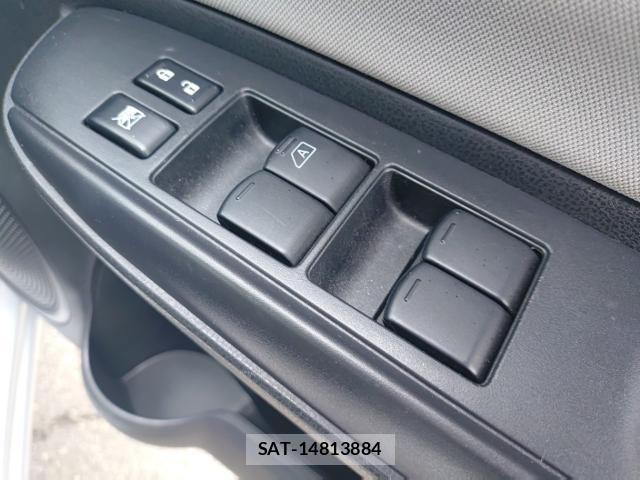 Nissan NOTE 2019-06 8012104-13