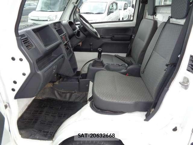 Nissan CLIPPER TRUCK 2014-03 8003798-9