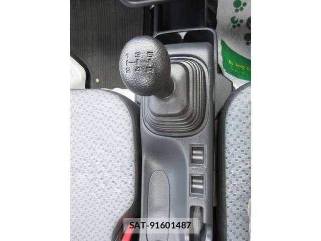Nissan CLIPPER TRUCK 2017-06 8003975-8