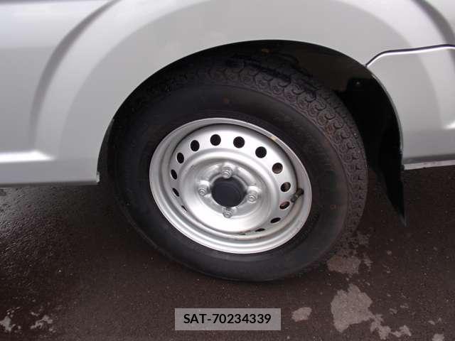 Nissan CLIPPER TRUCK 2021-07 8006023-11