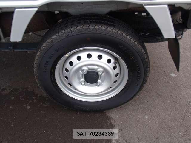 Nissan CLIPPER TRUCK 2021-07 8006023-12