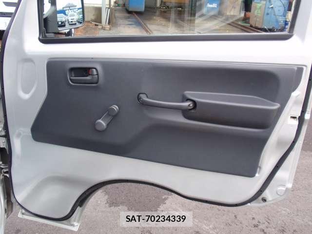 Nissan CLIPPER TRUCK 2021-07 8006023-14