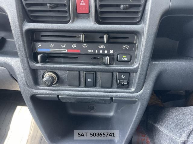 Nissan CLIPPER TRUCK 2014-10 8006302-14