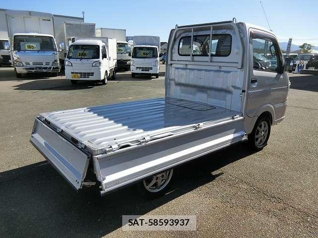 Nissan CLIPPER TRUCK 2018-05 8006898-13