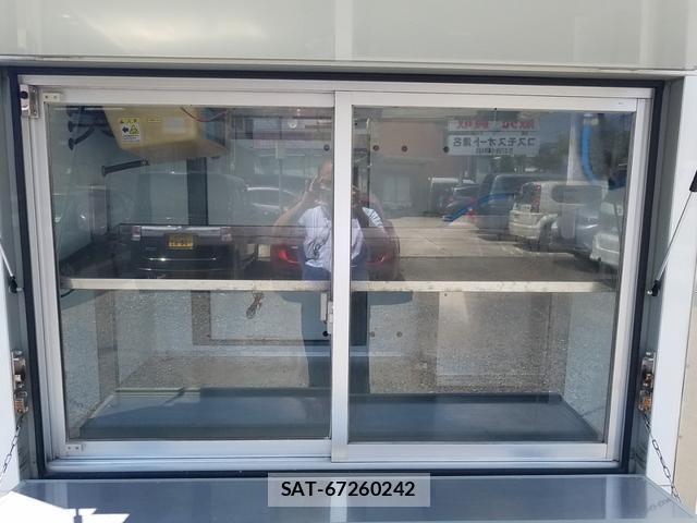 Nissan CLIPPER TRUCK 2018-04 8007814-14