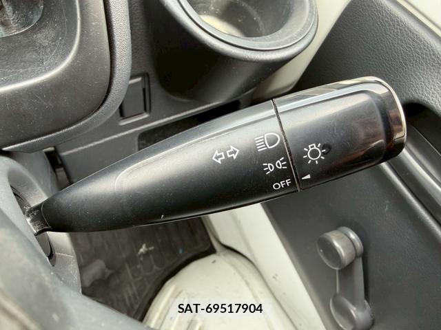 Nissan CLIPPER TRUCK 2019-06 8009465-10