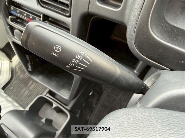 Nissan CLIPPER TRUCK 2019-06 8009465-13