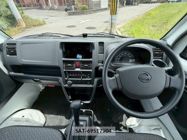 Nissan CLIPPER TRUCK 2019-06 8009465-14