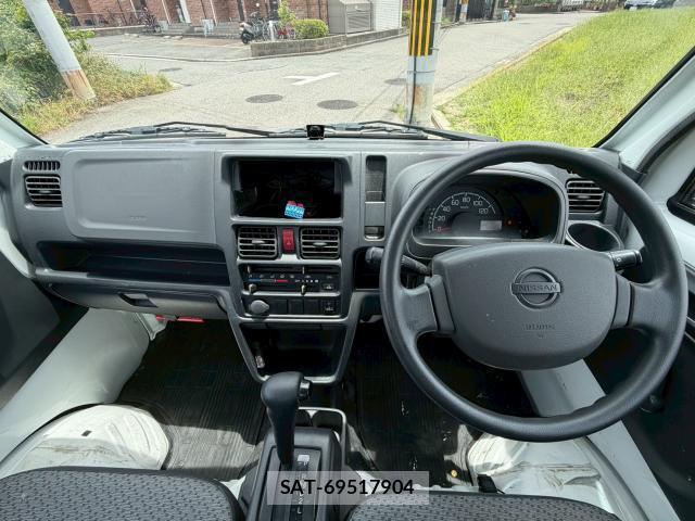 Nissan CLIPPER TRUCK 2019-06 8009465-4