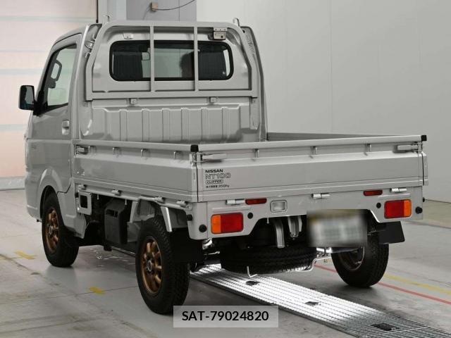 Nissan CLIPPER TRUCK 2024-02 8009805-1