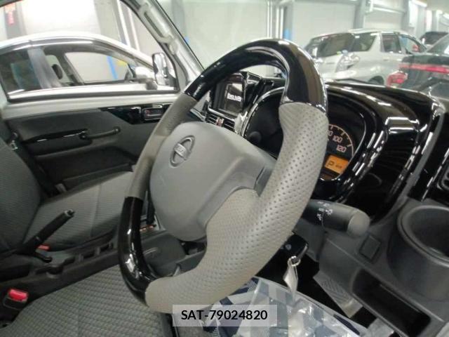 Nissan CLIPPER TRUCK 2024-02 8009805-3