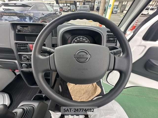 Nissan CLIPPER TRUCK 2026-02 8010105-15
