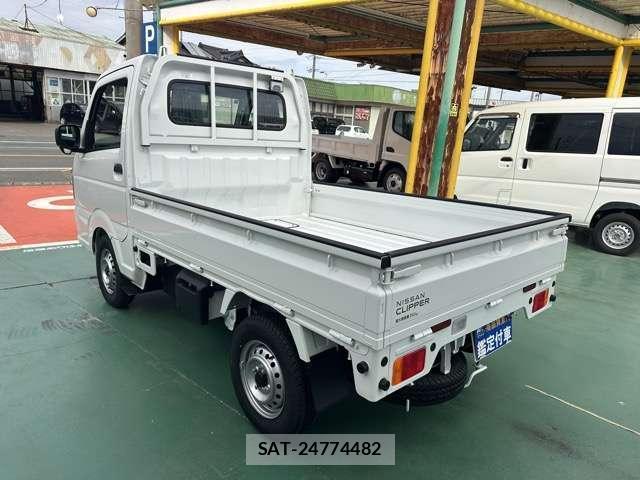 Nissan CLIPPER TRUCK 2026-02 8010105-2