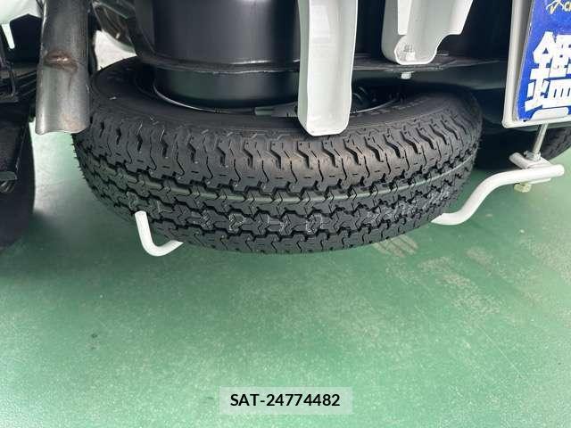 Nissan CLIPPER TRUCK 2026-02 8010105-3
