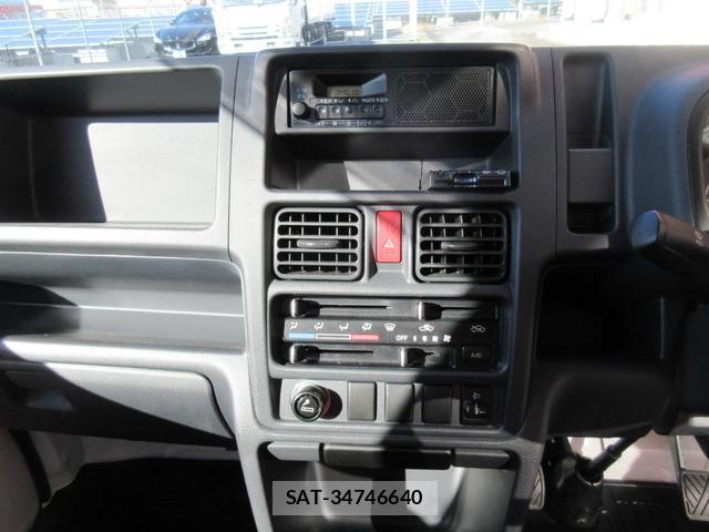 Nissan CLIPPER TRUCK 2014-03 8011647-6