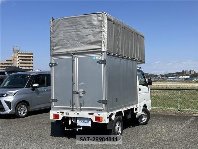 Nissan CLIPPER TRUCK 2020-06 8012577-1