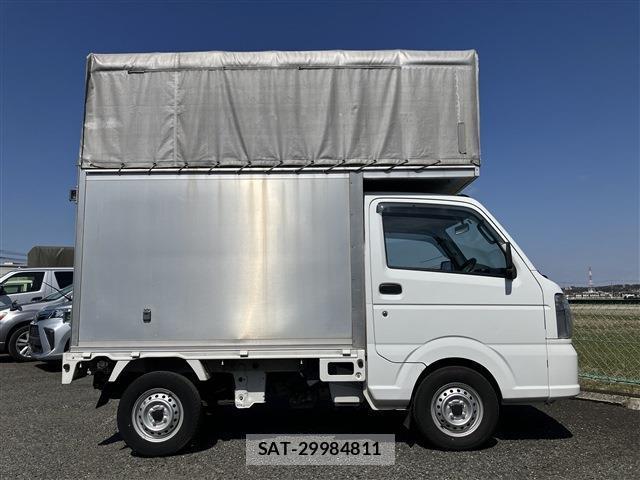 Nissan CLIPPER TRUCK 2020-06 8012577-2