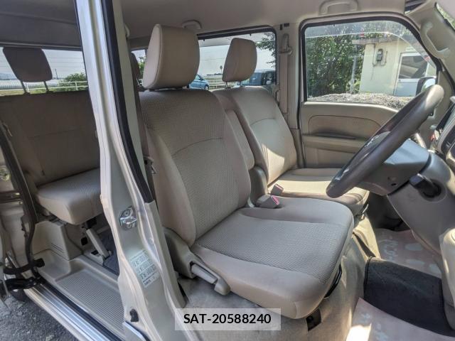 Nissan CLIPPER RIO 2015-08 8004480-10