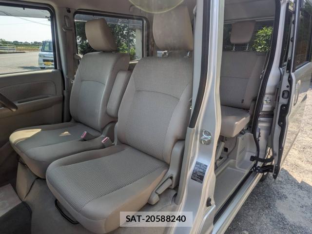 Nissan CLIPPER RIO 2015-08 8004480-12