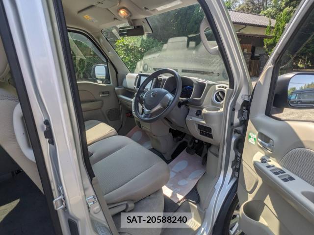Nissan CLIPPER RIO 2015-08 8004480-9
