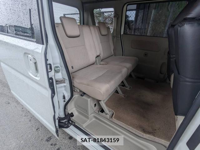 Nissan CLIPPER RIO 2019-08 8004483-13