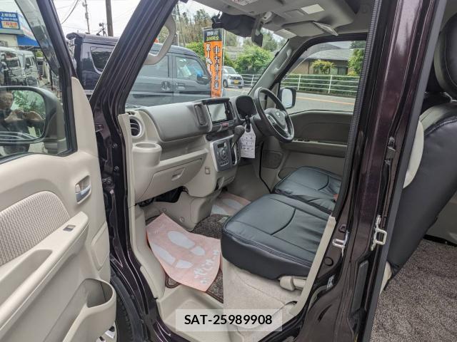 Nissan CLIPPER RIO 2023-04 8004485-11
