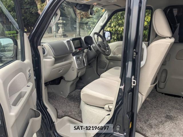 Nissan CLIPPER RIO 2023-07 8004486-11