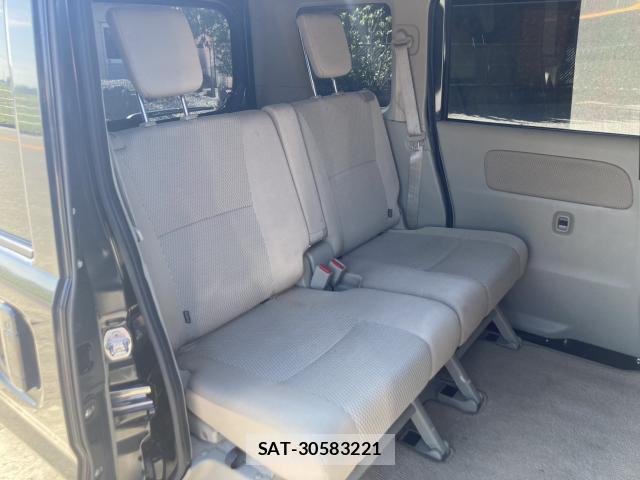 Nissan CLIPPER RIO 2023-12 8004487-12