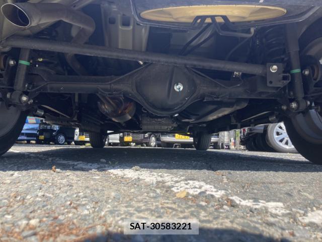 Nissan CLIPPER RIO 2023-12 8004487-19