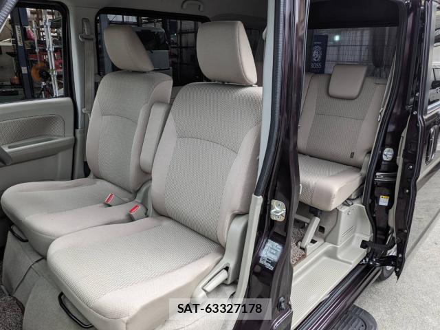 Nissan CLIPPER RIO 2021-02 8004490-12