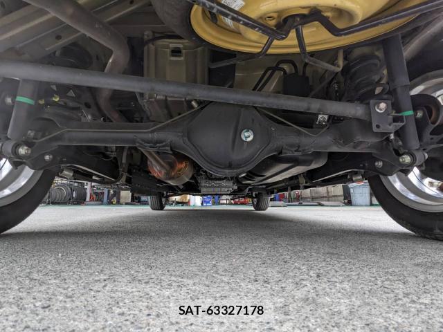 Nissan CLIPPER RIO 2021-02 8004490-19